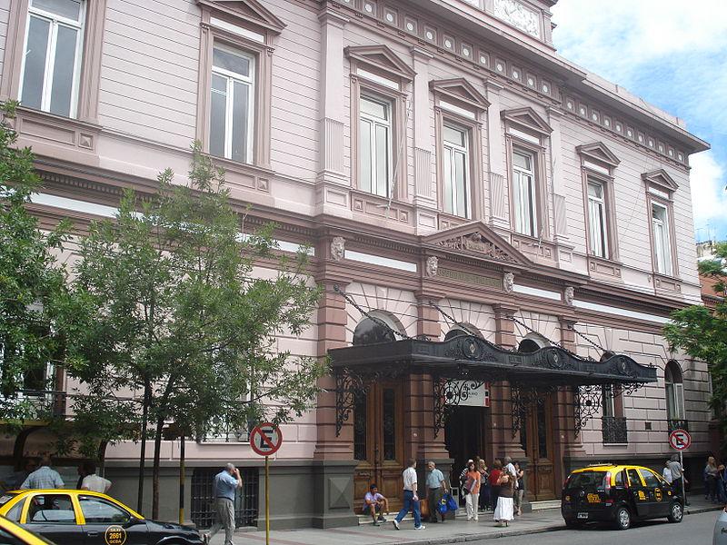 800px-Hospital-italiano-buenos-aires (1)