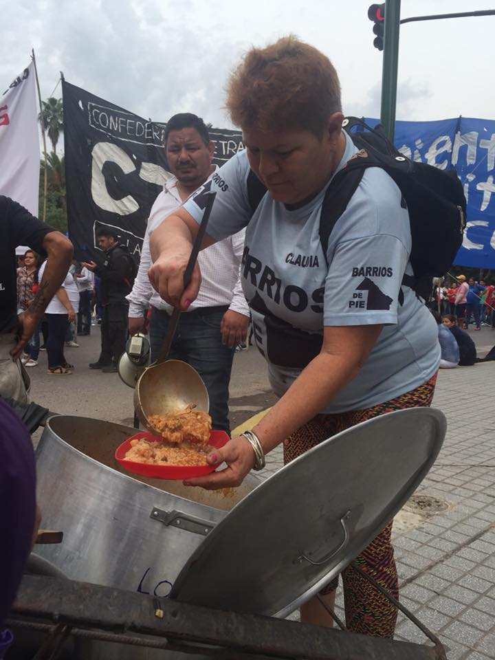 Barrios-de-Pie-CCC-CTEP-Ollas-Populares-18-05-08-01