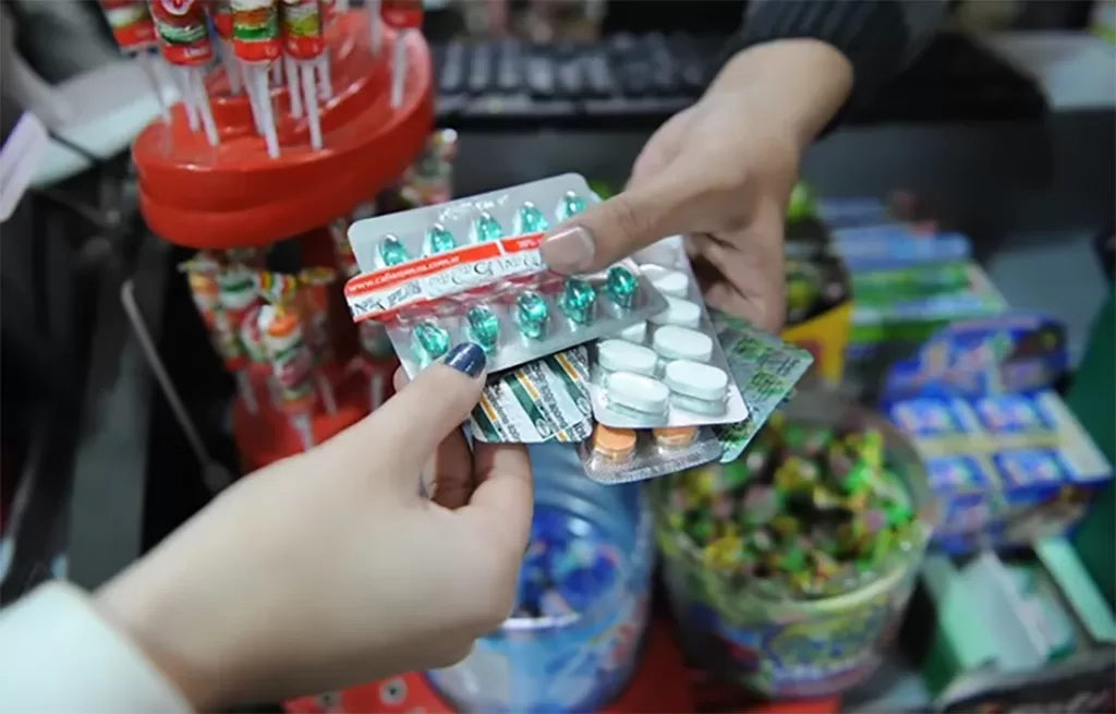medicamentos-venta-libre-en-kioscos-26-07-28-01