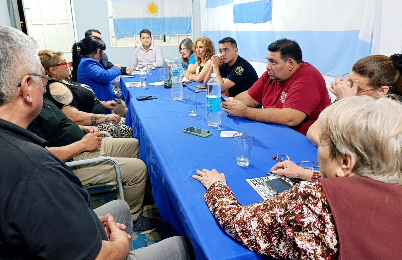 Vecinos-de-Villa-Don-Alberto-piden-la-Ley-de-Reiterancia-26-07-20-02