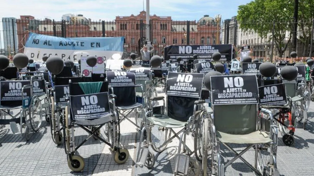 marcha-personas-con-discapacidad-24-05-14-01