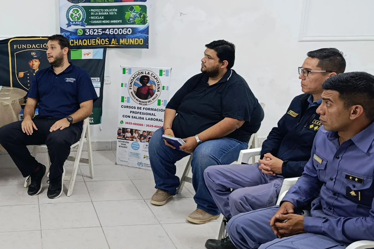 Reunión-Comunitaria-Club-de-Leones-26-08-04-03