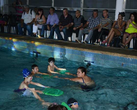 Hindu-Club-Pileta-01