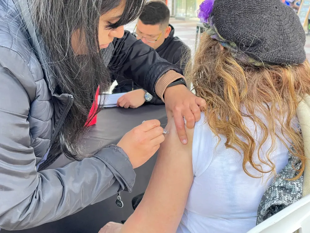 Vacunacion-antigripal-24-06-24-05