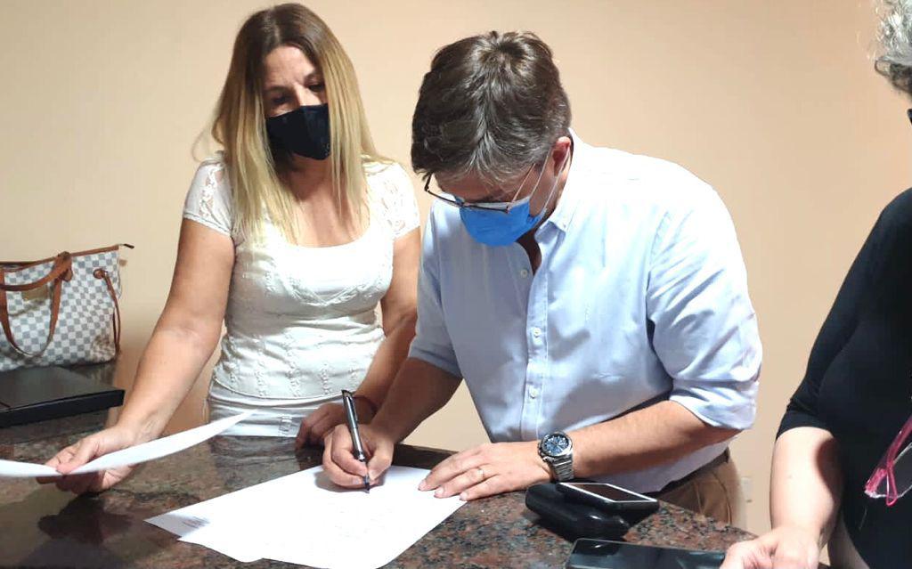 Leandro-Zdero-denuncia-por-descuentos-a-docentes-01