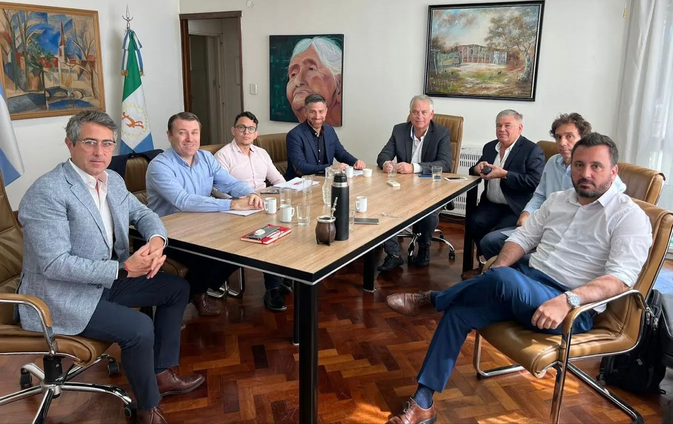 Hugo-Dominguez-Nicolas-Diez-subsecretario-de-Energía-de-Infraestructura-de-Nación-Bartolomé-Heredia-24-01-11-01