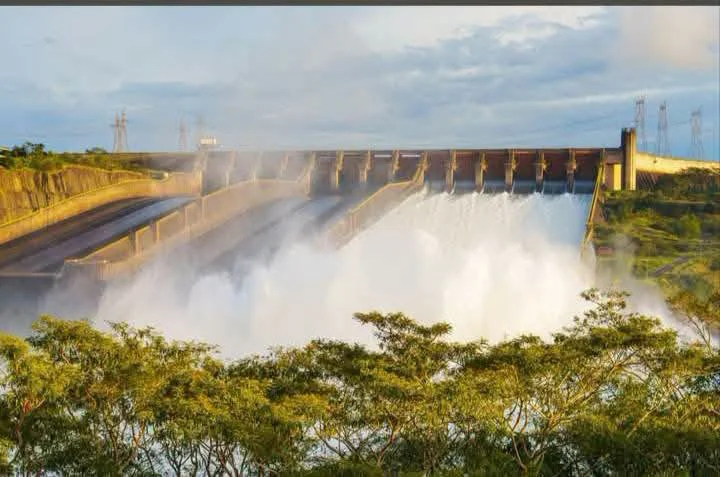 Represa-Itaipu-26-09-18-023