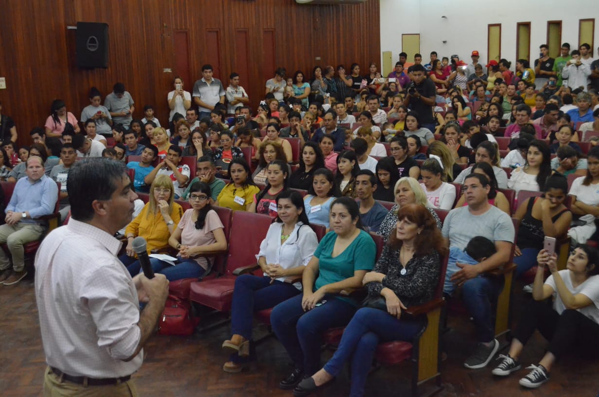 Jorge-Capitanich-Somos-Presentacion-19-06-13-01