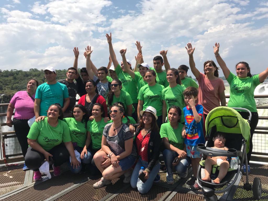 Claudia-Panzardi-egresados-Laguna-Blanca-18-10-05-01