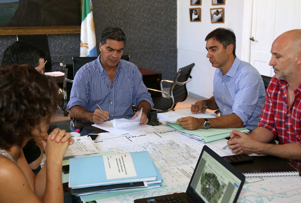 Jorge-Capitanich-Anuncio-de-licitacion-de-pavimento-19-01-17-01