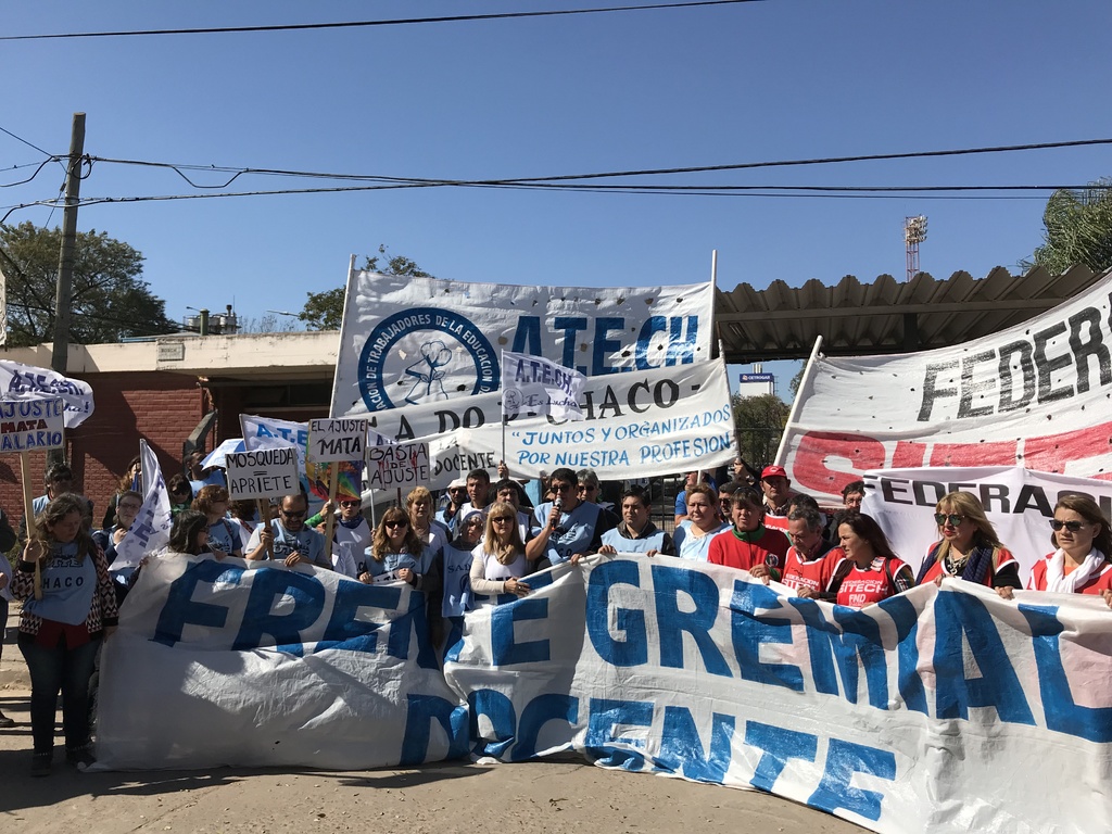 Frente-Gremial-Docente-18-11-02-01