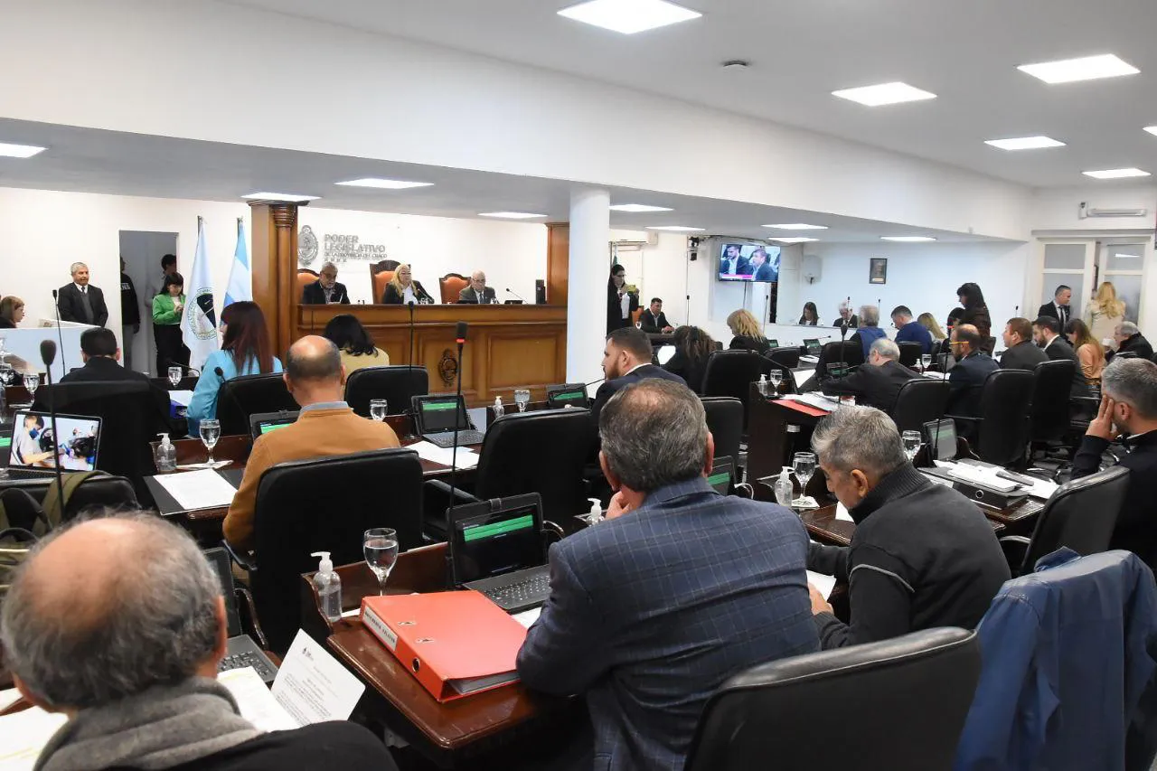 Sesion-extraordinaria-24-09-02-10