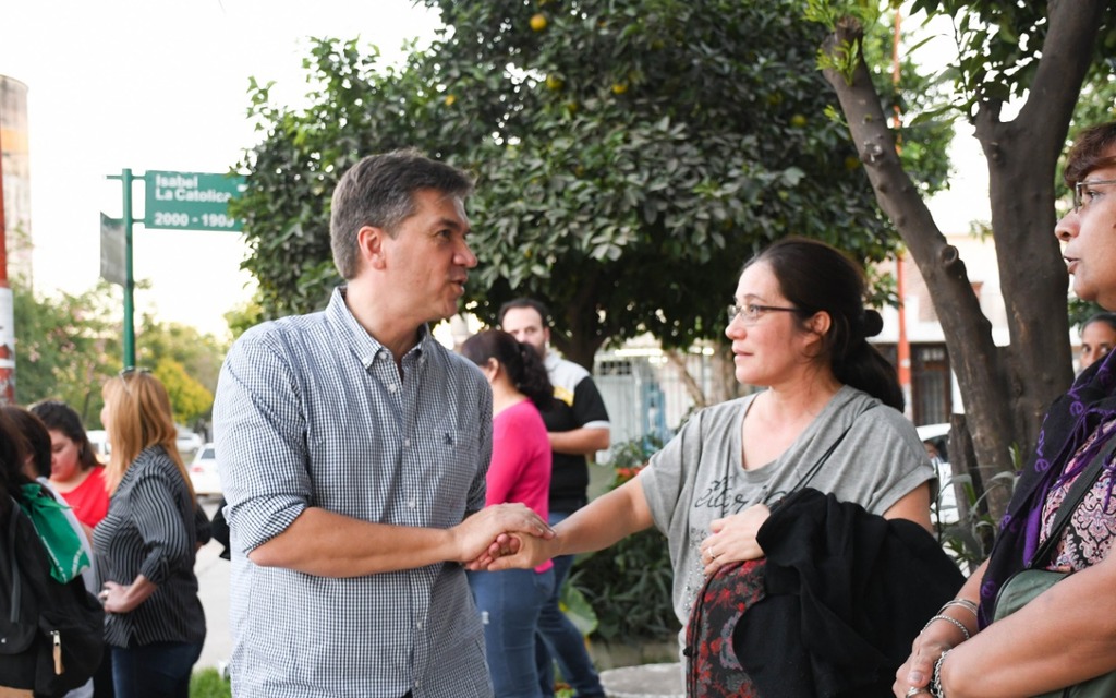 Leandro-Zdero-caminatas-por-el-barrio-Provincias-Unidas-19-05-20-01